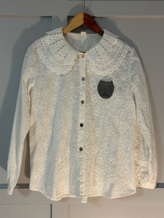 Tops - Cotton Eyelet Lace Peter Pan Collar Button-Up Blouse